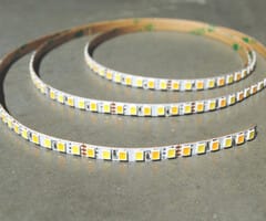 Ruban blanc chaud 12v 5m 5mm nf 2835/120