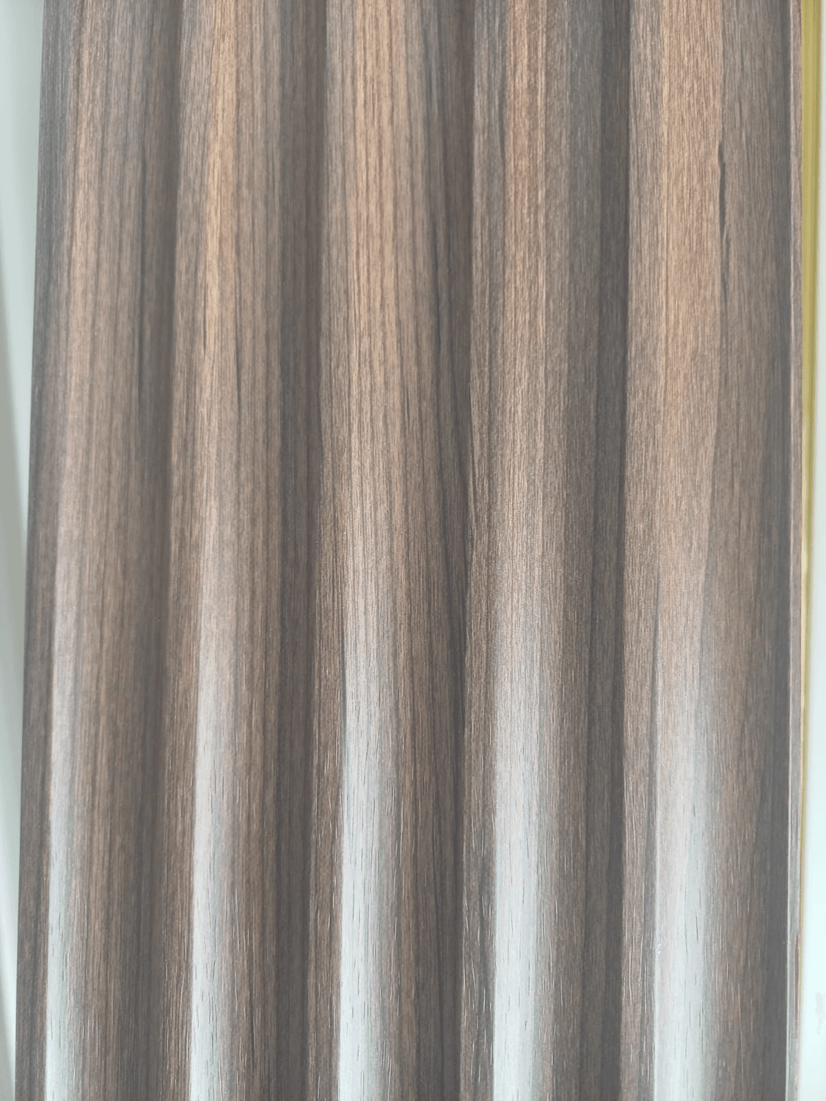 Bardage noyer 5 barres 35-683-785B XING